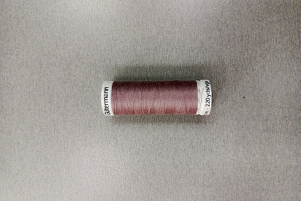 Нитки Gutermann 200 м. (Артикул: И19362)